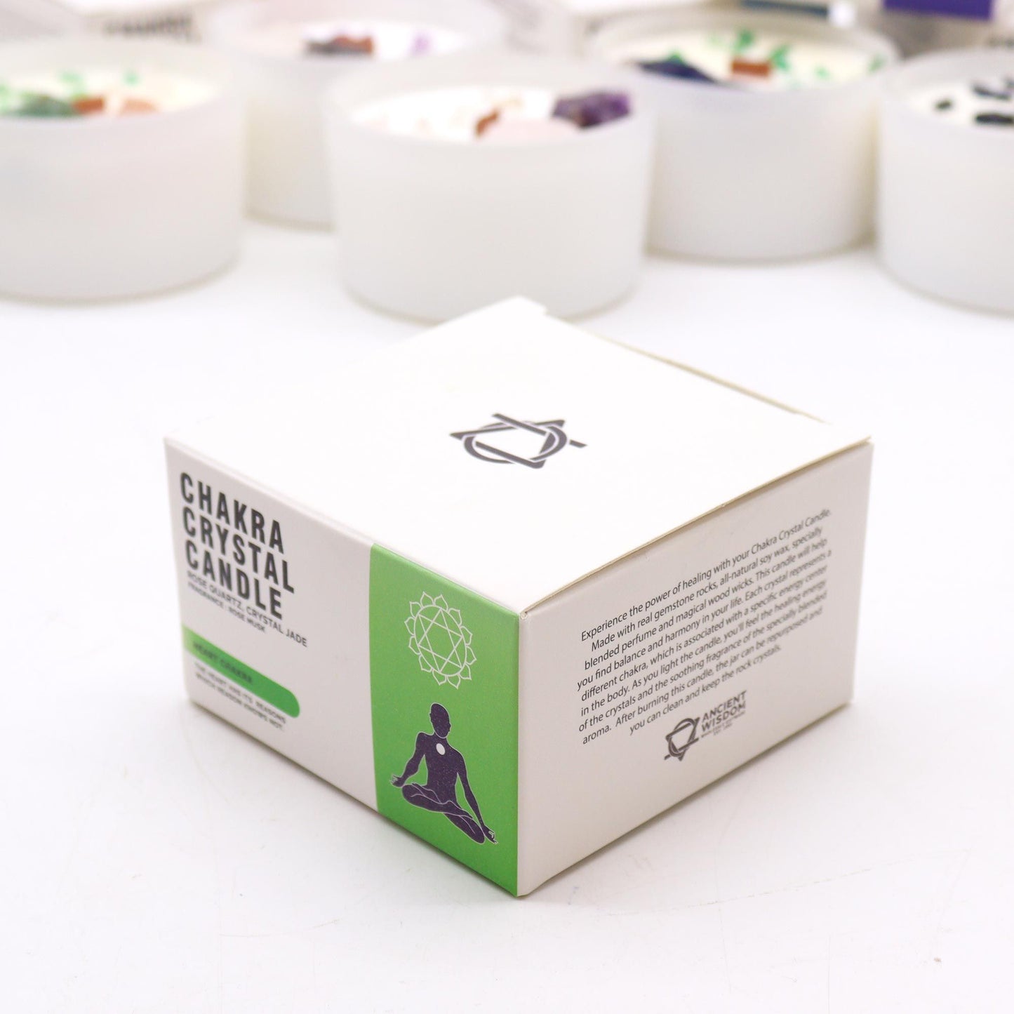 Bougie parfumée avec cristaux — Chakra du cœur