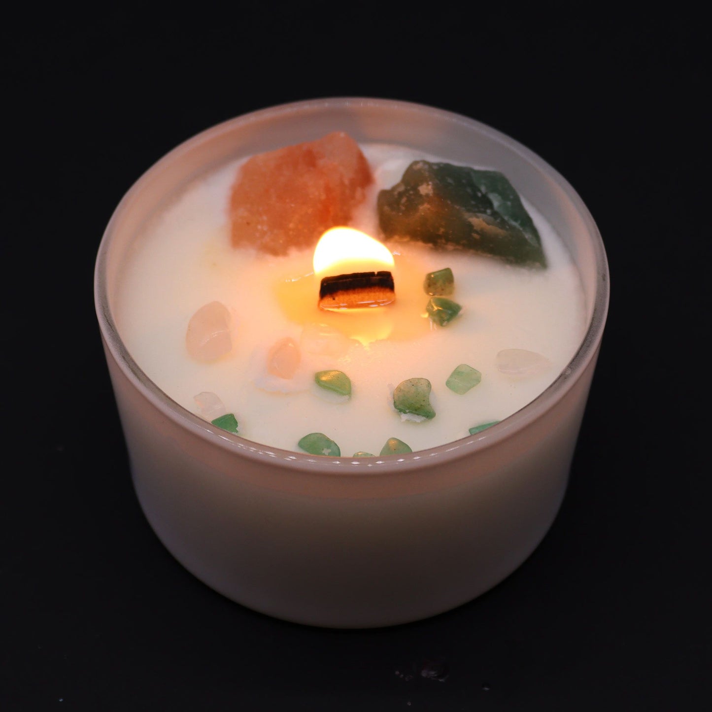 Bougie parfumée avec cristaux — Chakra du cœur — vue 3