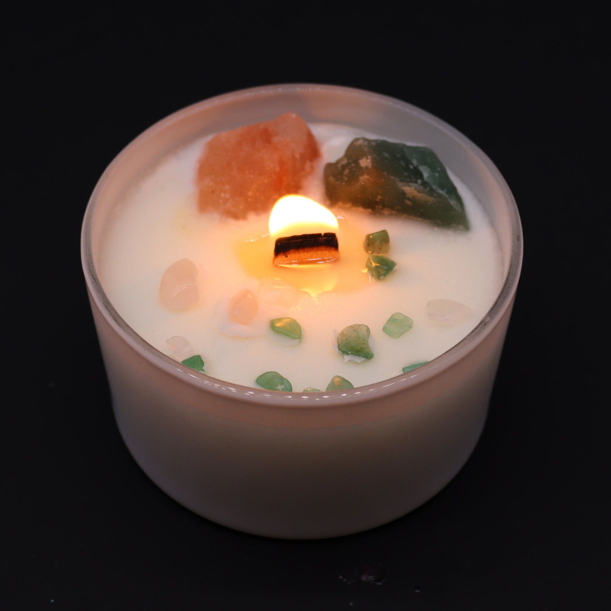 Bougie parfumée avec cristaux — Chakra du cœur — vue 3